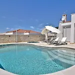 Casa Siesta * Murine